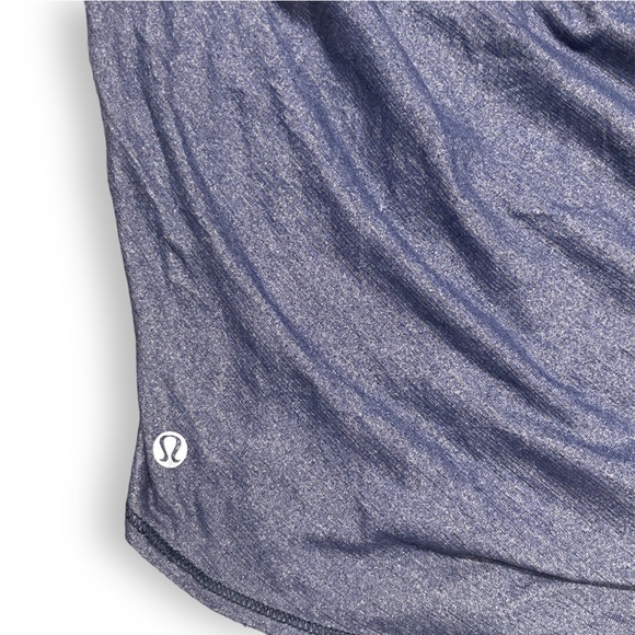 Lululemon tank top size 6 - Picture 6 of 7